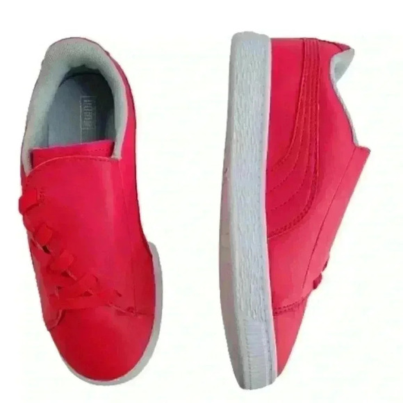 Puma Red Running Shoe Kid's Size 2C Classic - Picture 6 of 11